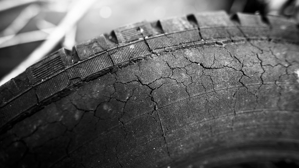 Best Repair Shop in Green Bay For Replacing Your SUV’s Damaged Tires