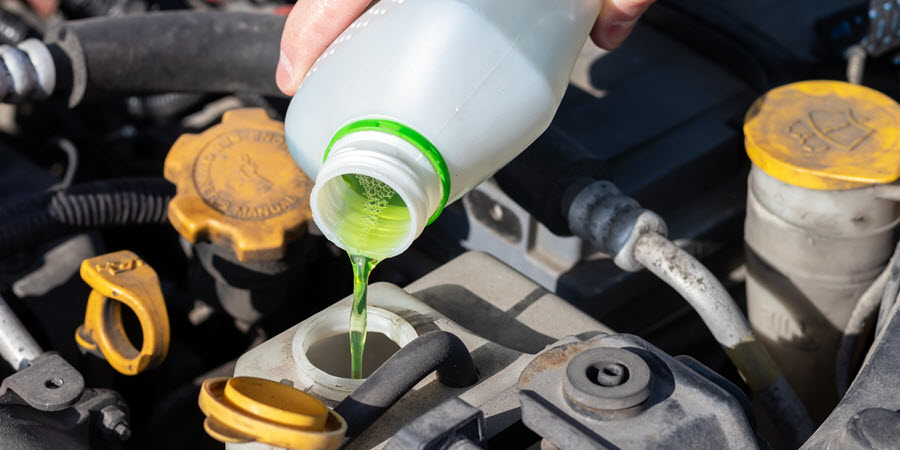 Car Coolant Filling